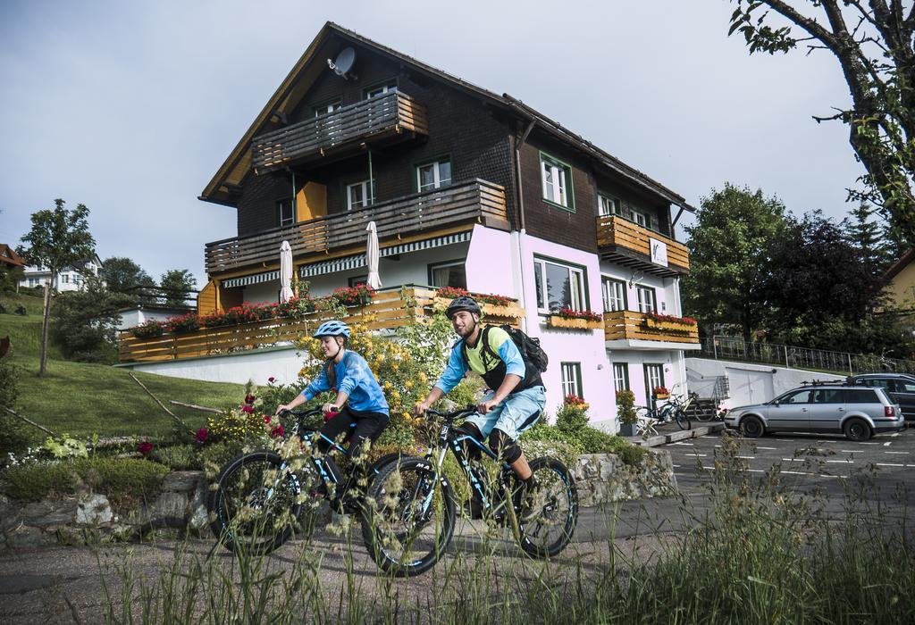 Schwarzwald-Chalet Feldberg Фельдберг Экстерьер фото